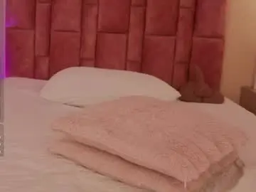Chaturbate Best live sex cam show of emmy_danielss