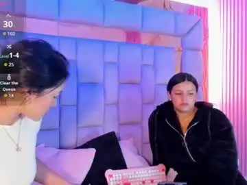Chaturbate Watch Live Sex Cams of gisell_squirt