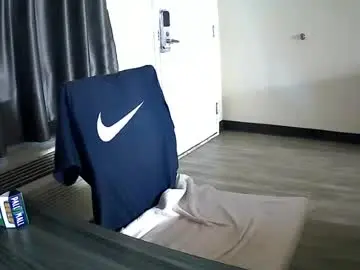 Chaturbate Sex Cam of muffdiver718