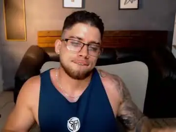 Chaturbate Adult Webcams of mike_montoya