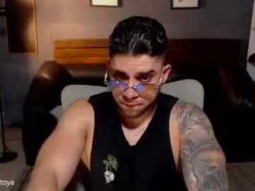 Chaturbate Free Porn Cam of mike_montoya