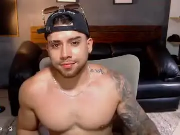 Chaturbate Sex Cam of mike_montoya