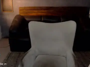 Chaturbate Live Sex Cam of mike_montoya