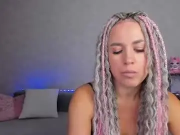 Chaturbate Free Live Porn of roxy_mars