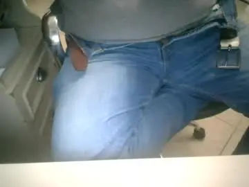 Chaturbate Free Porn Cam of alfonsogomez110