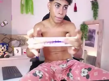 Chaturbate Sex Cam of armondx_parkr