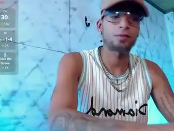 Chaturbate Best live sex cam show of drakeneumann