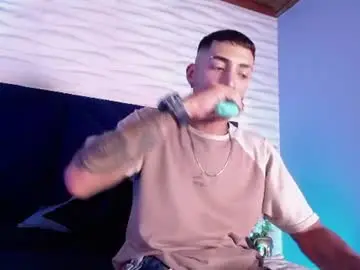 Chaturbate Sex Chat of drakeneumann