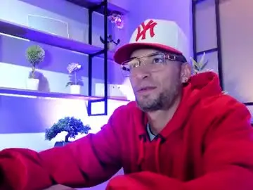 Chaturbate Free Live Porn of drakeneumann
