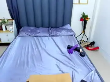 Chaturbate Best live sex cam show of hannah_louissex