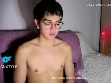 Chaturbate Free Live Porn of juancamroom