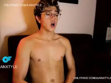 Chaturbate Live Sex of juancamroom