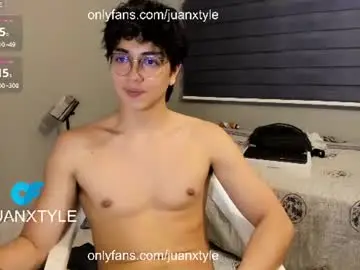 Chaturbate Sex Cam of juancamroom