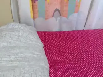Chaturbate Live Sex Cam of zeina_gen