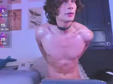 Chaturbate Live Sex Cam of black_skull22