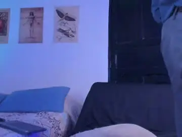 Chaturbate Live Sex Cam of black_skull22