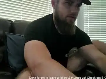 Chaturbate Live Porn of dikdowndaddy