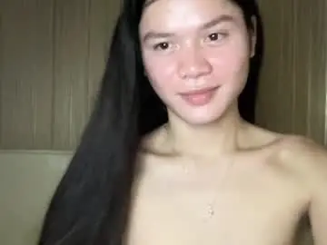 Chaturbate Free Porn Cam of thesweetgirlugly_lilly