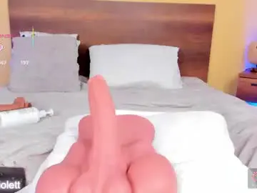 Chaturbate Sex Cam of violettgomez_93