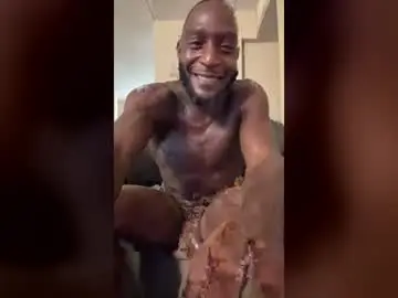 Chaturbate Free Porn Cam of 3legzz