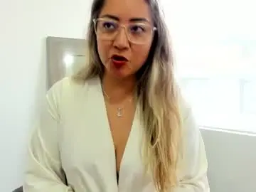 Chaturbate Free Porn Cam of camiila_12
