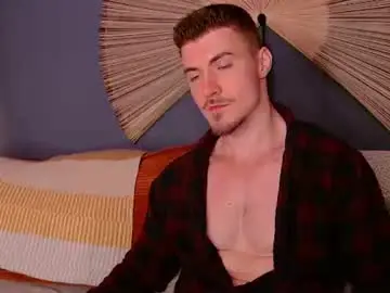 Chaturbate Best live sex cam show of eddieds
