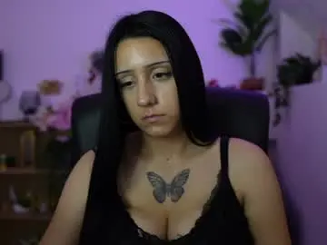 Chaturbate Nude Webcam of hannabee18
