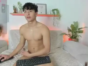 Chaturbate Best live sex cam show of mash_angelo