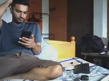 Chaturbate Free Live Porn of spicybuoy
