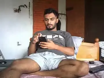 Chaturbate Live Sex Cam of spicybuoy