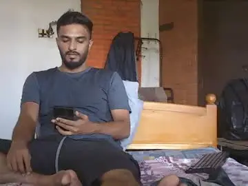 Chaturbate Free Live Porn of spicybuoy