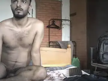 Chaturbate Free Porn Cam of spicybuoy