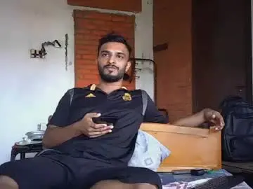 Chaturbate Watch Live Sex Cams of spicybuoy
