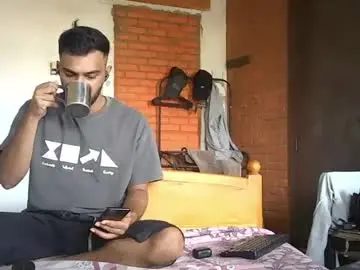 Chaturbate Sex Chat of spicybuoy