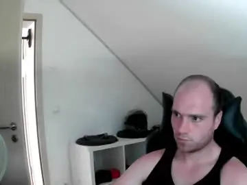 Chaturbate Adult Webcam of j_german783377