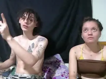 Chaturbate Best live sex cam show of miahells