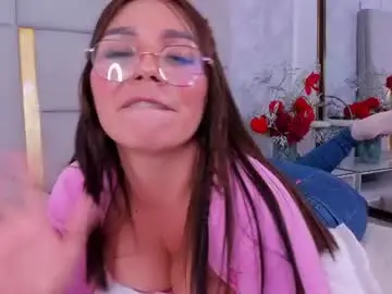 Chaturbate Watch Live Sex Cams of milasaenz1