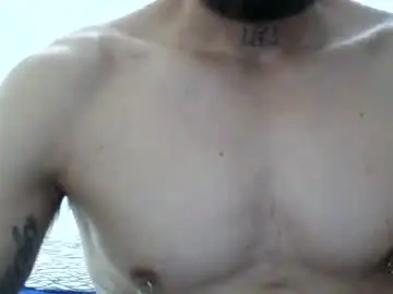 Chaturbate Nude Webcam of thomas2wood