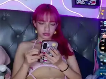Chaturbate Nude Webcam of evie_cloud