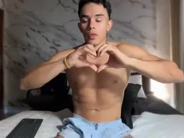 Chaturbate Live Sex Cam of joulianogreco1