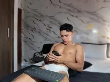 Chaturbate Sex Cam of joulianogreco1