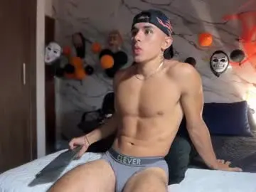 Chaturbate Best live sex cam show of joulianogreco1