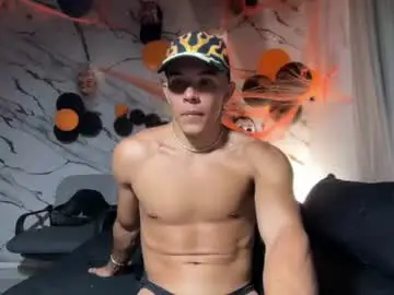 Chaturbate Sex Cam of joulianogreco1