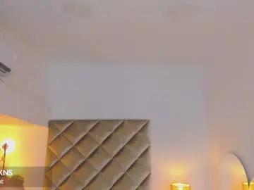Chaturbate Free Porn Cam of malaia_hills