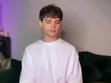 Chaturbate Adult Webcam of oliverlawrence