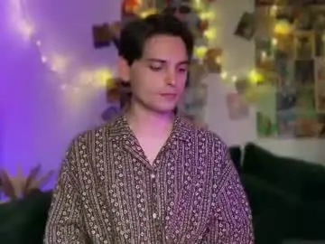Chaturbate Sex Cam of oliverlawrence