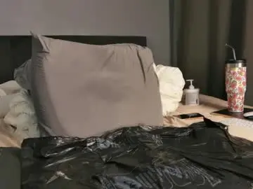 Chaturbate Free Live Porn of yesmeralda
