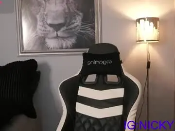 Chaturbate Live Porn of alan_morrys