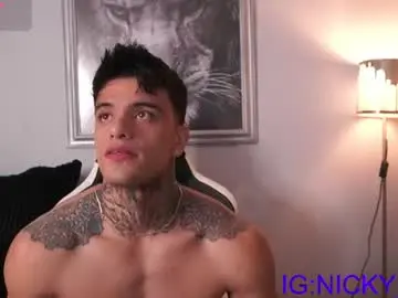Chaturbate Best live sex cam show of alan_morrys