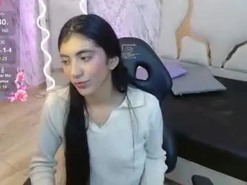 Chaturbate Nude Webcam of almaa_tay